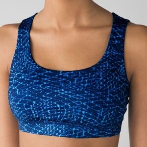 Lululemon Athletica Blue Patterned Sports Bra